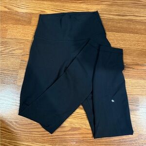 Lululemon Wunder Train HR Tight 25” Size 4